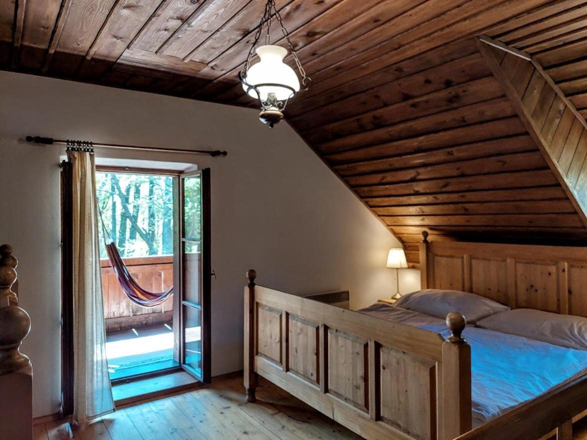 Apartmany Cerveny Dvur Chvalšiny 외부 사진
