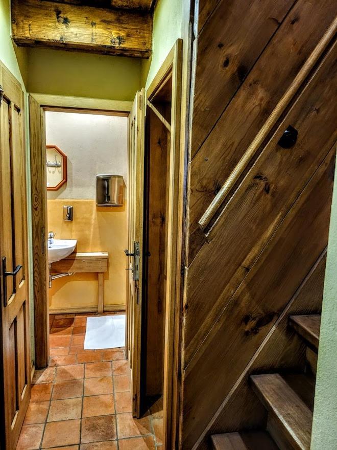 Apartmany Cerveny Dvur Chvalšiny 외부 사진
